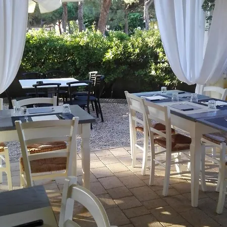 Hotel Enrica 3*