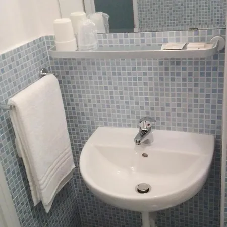 Enrica Hotel